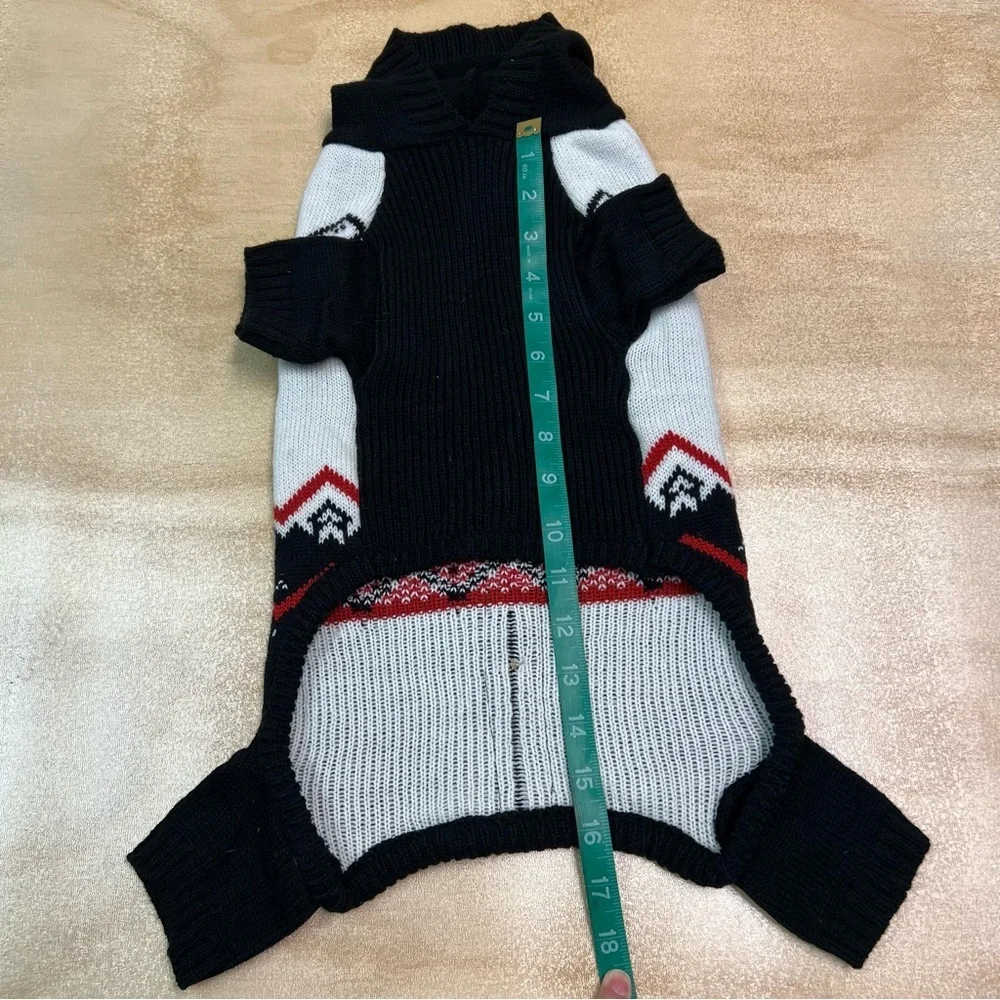 Dogs Knitted Christmas Holiday Sweater Wonderland Size M